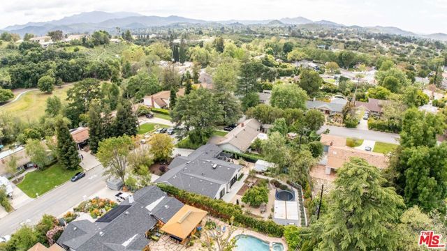 1865 El Monte Drive, Thousand Oaks, CA 91362