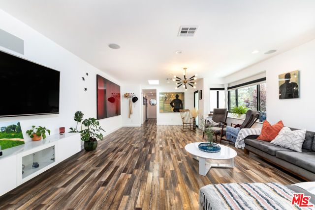 1865 El Monte Drive, Thousand Oaks, CA 91362