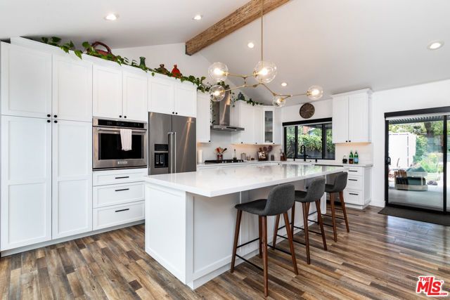 1865 El Monte Drive, Thousand Oaks, CA 91362