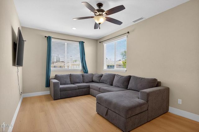 8514 Morningstar Lane, Canoga Park, CA 91304