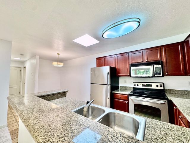 476 Dempsey Road 277, Milpitas, CA 95035