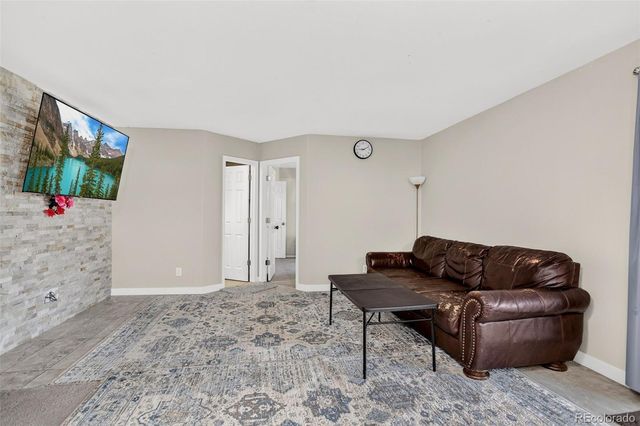 5067 Crystal Way, Denver, CO 80239