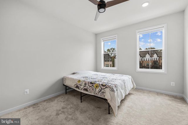 42116 WALTZ TER, Ashburn, VA 20148