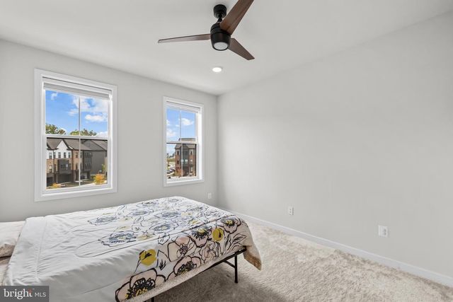 42116 WALTZ TER, Ashburn, VA 20148