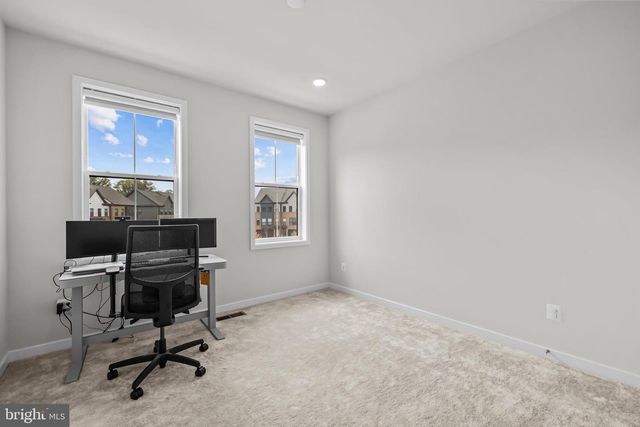 42116 WALTZ TER, Ashburn, VA 20148