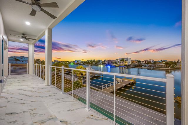 11460 7TH STREET E, Treasure Island, FL 33706