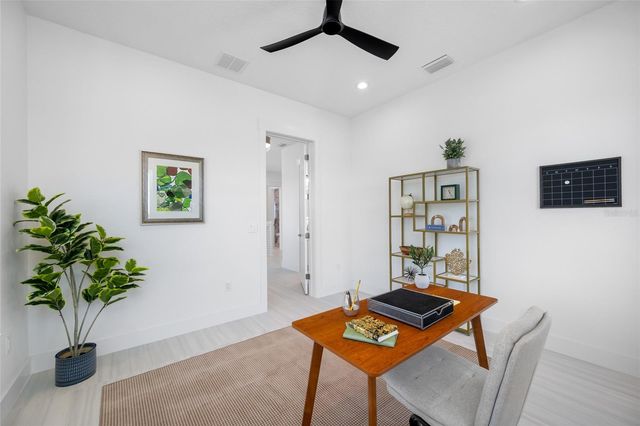 11460 7TH STREET E, Treasure Island, FL 33706