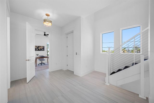 11460 7TH STREET E, Treasure Island, FL 33706
