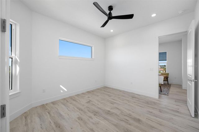 11460 7TH STREET E, Treasure Island, FL 33706