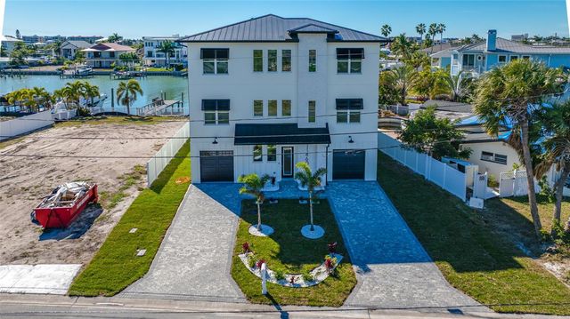 11460 7TH STREET E, Treasure Island, FL 33706