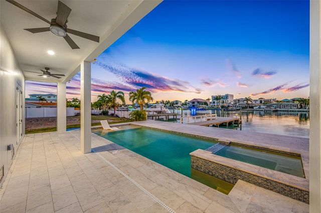 11460 7TH STREET E, Treasure Island, FL 33706