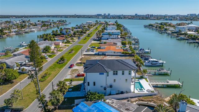 11460 7TH STREET E, Treasure Island, FL 33706