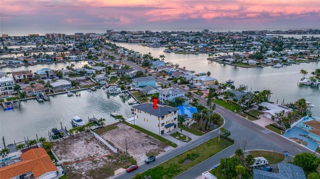 11460 7TH STREET E, Treasure Island, FL 33706