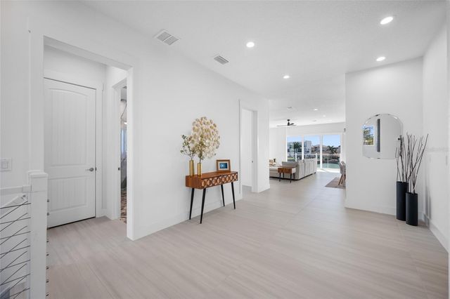 11460 7TH STREET E, Treasure Island, FL 33706