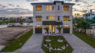11460 7TH STREET E, Treasure Island, FL 33706