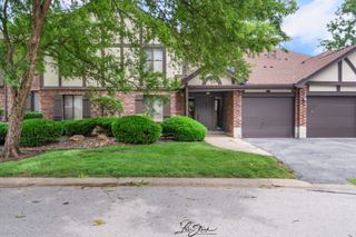8251 Mulberry Court 14B, Palos Hills, IL 60465
