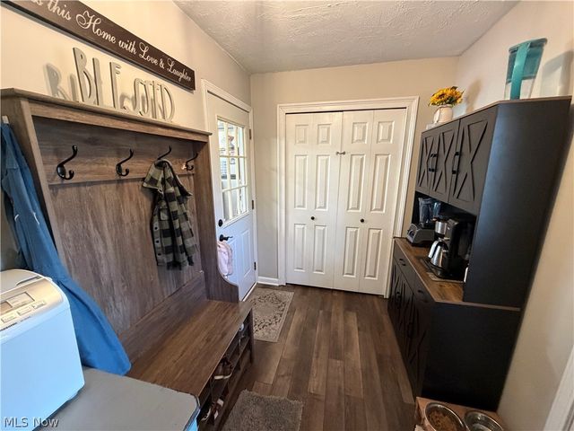 28575 Holly Drive, North Olmsted, OH 44070