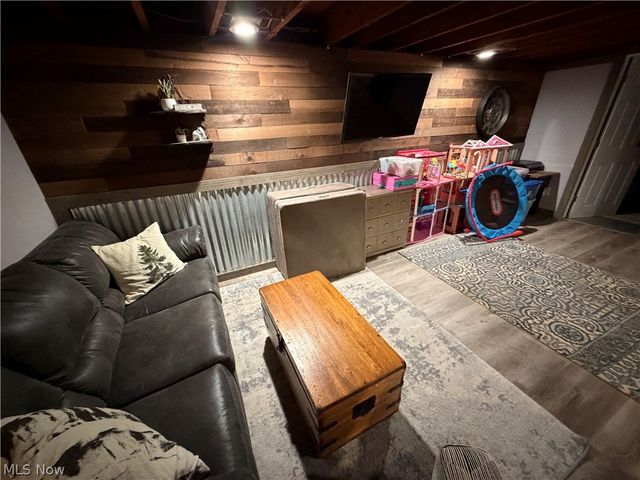 28575 Holly Drive, North Olmsted, OH 44070