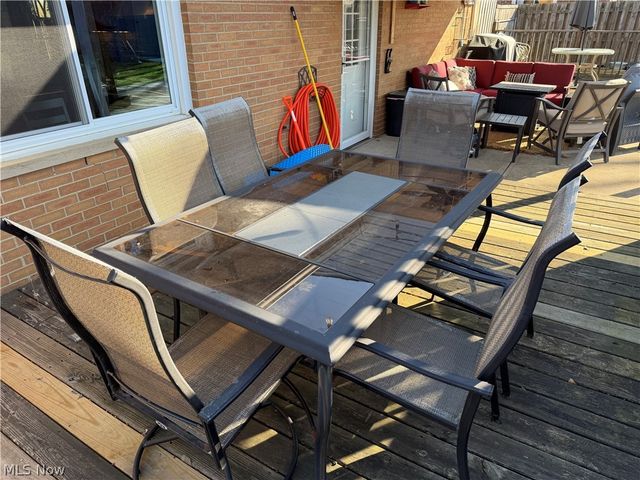 28575 Holly Drive, North Olmsted, OH 44070