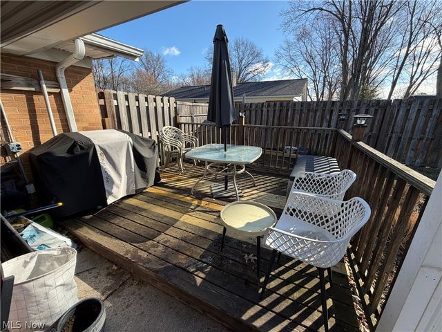 28575 Holly Drive, North Olmsted, OH 44070