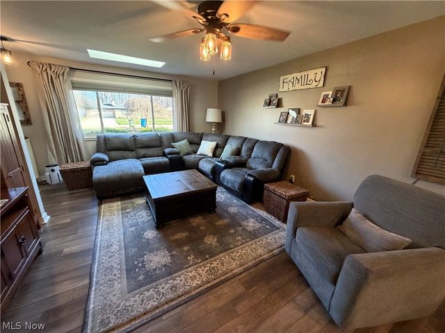 28575 Holly Drive, North Olmsted, OH 44070