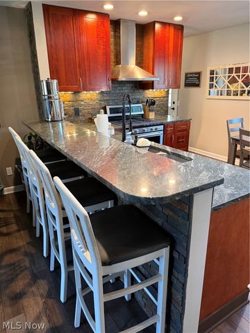 28575 Holly Drive, North Olmsted, OH 44070