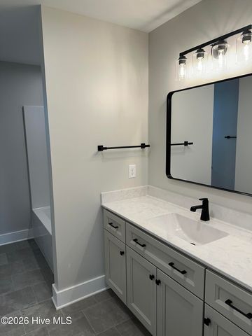 365 W New Jersey Avenue, Southern Pines, NC 28387