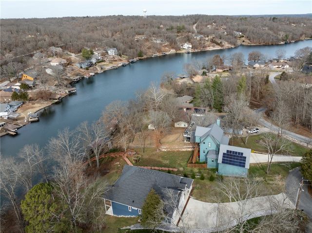 4 Partney Circle, Bella Vista, AR 72715