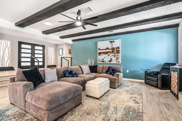 43170 Warner Trail, Palm Desert, CA 92211