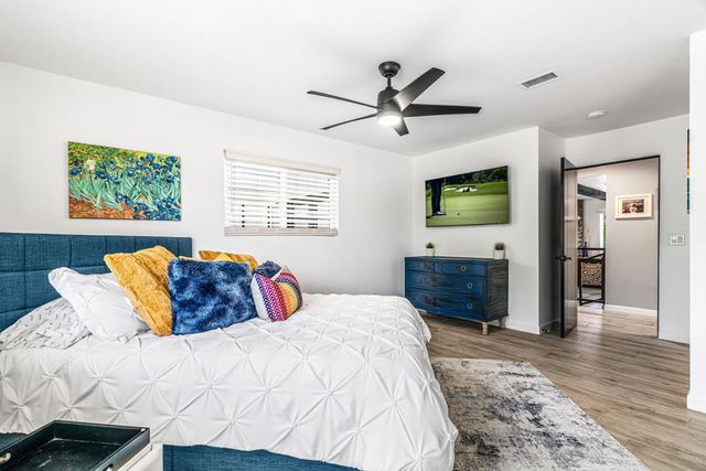 43170 Warner Trail, Palm Desert, CA 92211