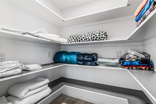 43170 Warner Trail, Palm Desert, CA 92211