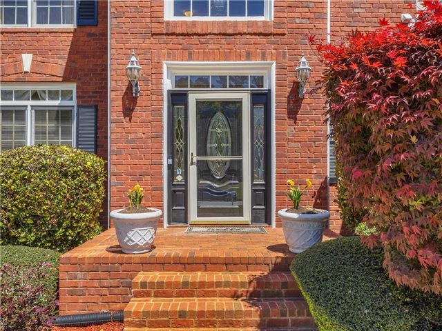 2354 Brentmoore Point, Conyers, GA 30013