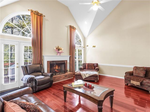 2354 Brentmoore Point, Conyers, GA 30013