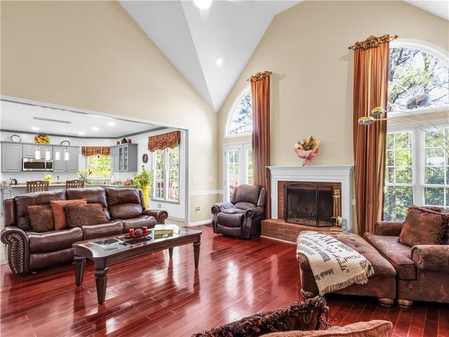 2354 Brentmoore Point, Conyers, GA 30013