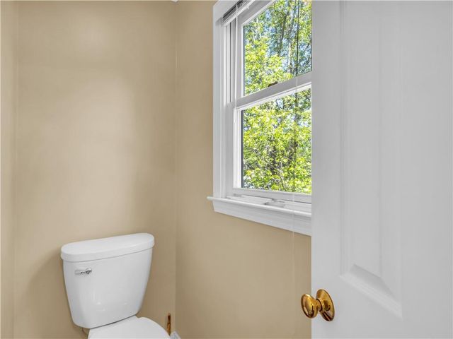 2354 Brentmoore Point, Conyers, GA 30013