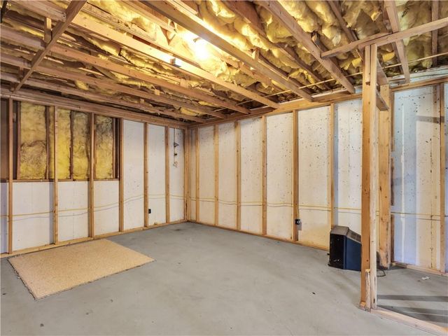 2354 Brentmoore Point, Conyers, GA 30013