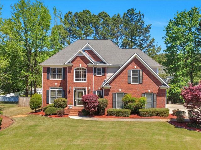 2354 Brentmoore Point, Conyers, GA 30013