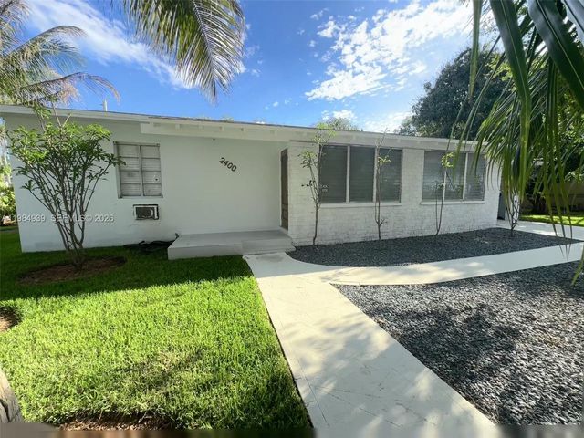 2400 NW 15th St, Miami, FL 33125