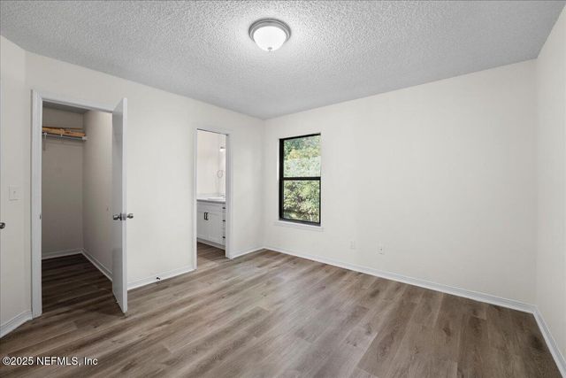 5628 MARATHON Parkway, Jacksonville, FL 32244