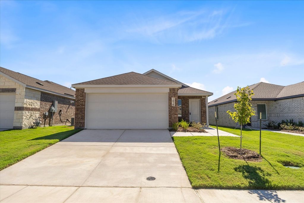1816 Sanderling Street, Forney, TX 75126