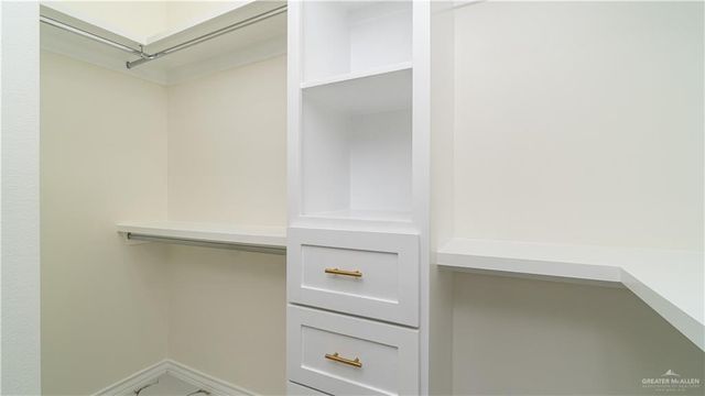 3104 E Uva E Avenue, Hidalgo, TX 78557