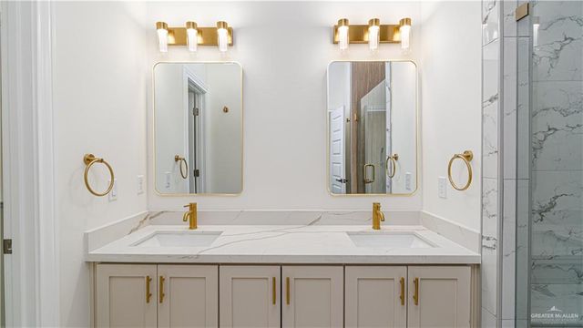 3104 E Uva E Avenue, Hidalgo, TX 78557