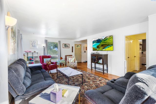 947 Long Ave., Richland, WA 99352