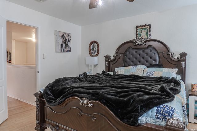 11211 Ancient Coach, San Antonio, TX 78213