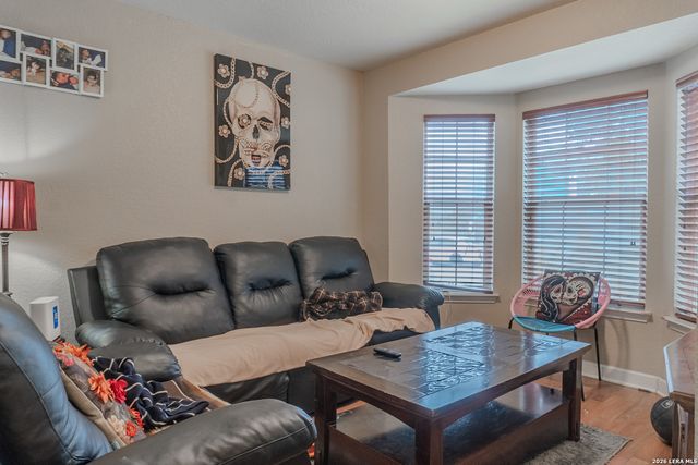 11211 Ancient Coach, San Antonio, TX 78213