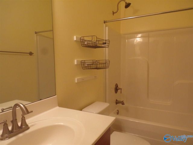 12616 Holstein Lane, Huntsville, AL 35803