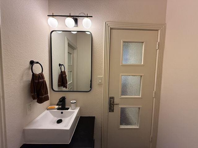 1323 Saint Joseph Street 19, Dallas, TX 75204