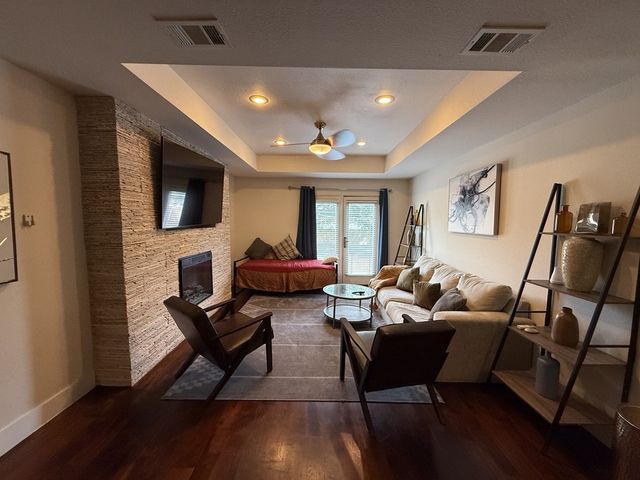 1323 Saint Joseph Street 19, Dallas, TX 75204