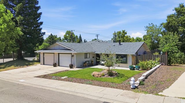 6703 Admiral Ave, Fair Oaks, CA 95628