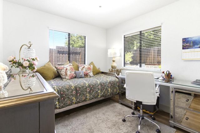 6703 Admiral Ave, Fair Oaks, CA 95628